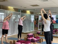 -爱尔乐美孕产瑜伽·普拉提