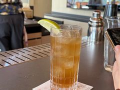 -星巴克臻选(上海合生汇1F店)