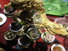 -白鹿苑蒙餐(鄂温克宾馆店)