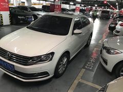 -虹桥火车站-停车场