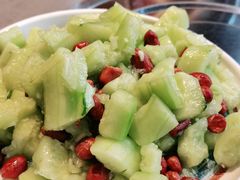 拍黄瓜-金龙烧烤·牛肉面(西塔店)