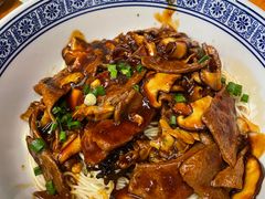 -沪西老弄堂面馆(定西路店)