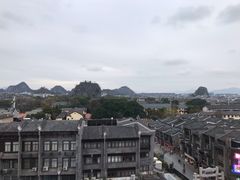 -四月吧餐厅(正阳步行街店)