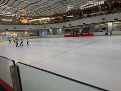 -冰纷万象滑冰场(沈阳万象城店)