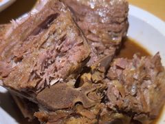-关东小磨东北菜(上海长风大悦城店)