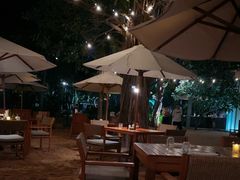 -三亚艾迪逊酒店·海滩烧烤 BARBACOA·现场乐队·浪漫晚餐·烧烤海鲜