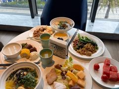 -珠海拱北口岸智选假日酒店