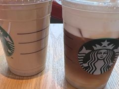 -星巴克(南京弘阳购物中心店)