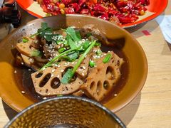 -川堂风·跷脚牛肉·乐山爆炒(宝山日月光店)