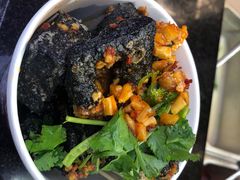 -黑色经典臭豆腐·长沙鲜食商店(坡子街店)