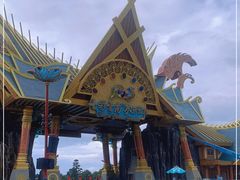 -七彩云南欢乐世界