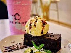 独角兽奶昔-飞行喵MR PILOT|猫舍·猫咖(静安大融城店)