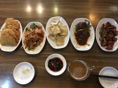 -炙热童年·老北京炙子烤肉(南锣鼓巷店)