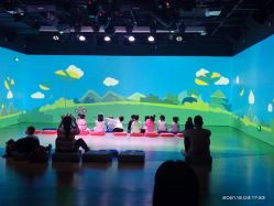 -小鸡哆哆故事屋·儿童乐园(嘉里城店)