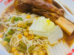 -魔都三兄弟酸辣粉·蘸卤炸串(虹桥万科店)