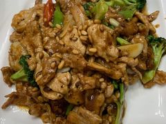 松仁爆三鲜-尚品家宴