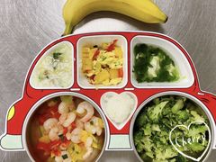 -黄浦乐烁龙鱼宝贝托育园(海潮路校区)