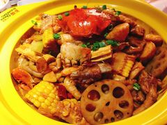 -多嘴肉蟹煲(万达店)