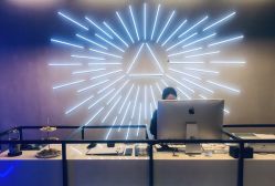 -SEBASTIAN塞巴斯汀