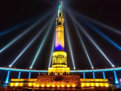 -人民防洪胜利纪念塔