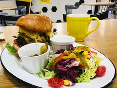 -HELLO 27 意面·沙拉·帕尼尼