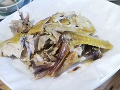-头上红煨盐鸡·非遗院子餐厅