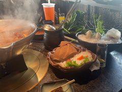 -湊湊火锅·茶憩(新中关购物中心店)