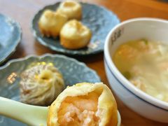 -鑫震源·苏式大虾生煎(山塘街店)