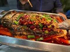 -鸣记脆皮烤鱼(岐山路店)