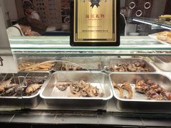 -老鼎万春卤菜(五代传承创始老店)