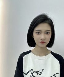 -安蒂护肤造型