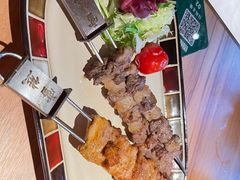 果戈里烤猪肉大串-雪熊精酿·哈尔滨烧烤酒馆(非遗大串店)