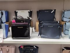 -唯品会(北京国瑞城店)
