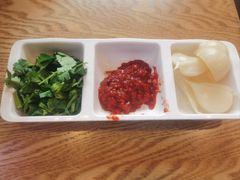 -陕味食族油泼面·小炒盖码面(双榆树店)