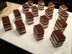 -岷山饭店-芝芝自助餐厅