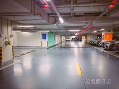 -BFC外滩金融中心停车场