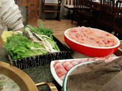 -小天鹅火锅·一线江景洪鼎旗舰店(洪崖洞店)
