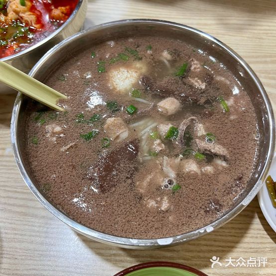 李记郴州西凤渡·鱼粉·杀猪粉(洋下花园店)