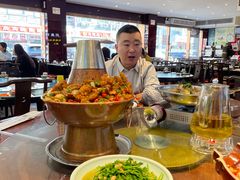 -川流不息·地道川菜·小龙虾(松东路店)