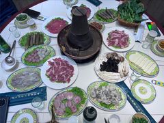 虾滑墨鱼滑拼盘-清真·马家火锅美食城(镇江北路店)