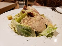 慢煮博多雞胸凱薩沙拉-La-Serene Café