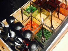 -余欢领鲜火锅(新街口店)