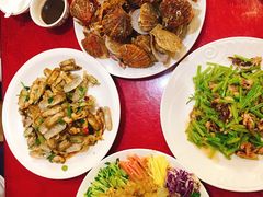 -鑫渔港海鲜本地菜·山海关浑锅(东戴河店)