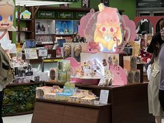 -泡泡玛特POPMART(天环购物中心店)