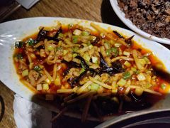鱼香肉丝-渝信川菜 · 川味家常菜(长安店)