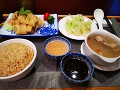 -亚龙湾老厨房·海南家常味