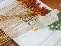 -牛小嫩串串火锅(老国贸总店)