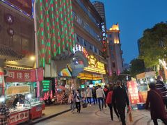 -吉庆街美食广场