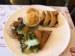 -夏阳湖皇冠假日酒店-自助餐厅