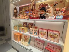 -泡泡玛特POPMART(上海环球港店)